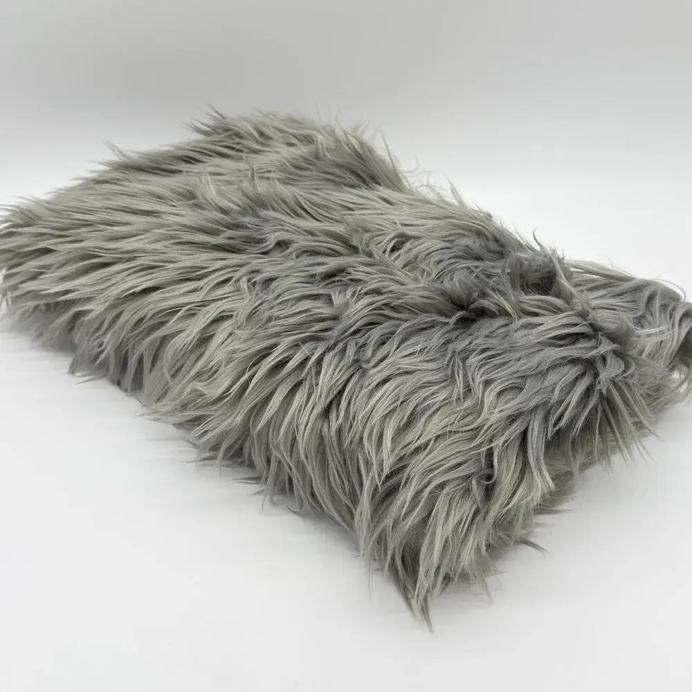 Joann’s Faux Fur Fabric Gray & Cream Long Shag 2.5” Pile 3 2/3 Yards Long NEW